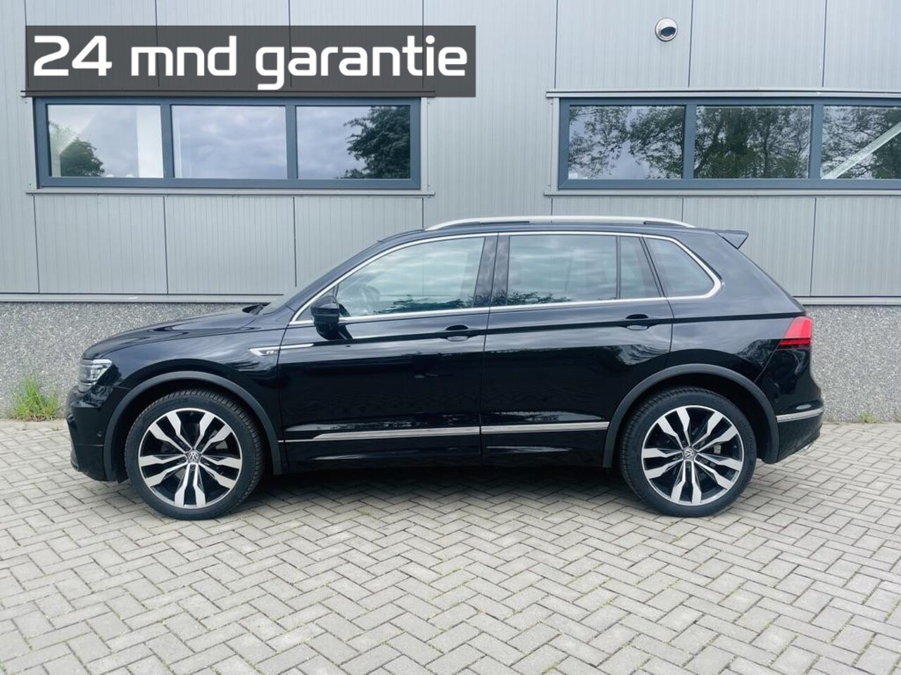 Volkswagen Tiguan - 2.0 TSI 4Motion Highline | 3 x R-line | Pano | Carplay / Android Auto | Dynaudio | HUD | 2