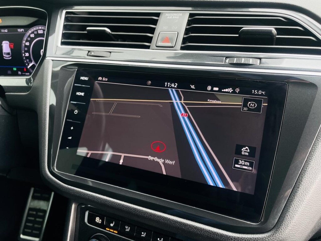 Volkswagen Tiguan - 2.0 TSI 4Motion Highline | 3 x R-line | Pano | Carplay / Android Auto | Dynaudio | HUD | 2