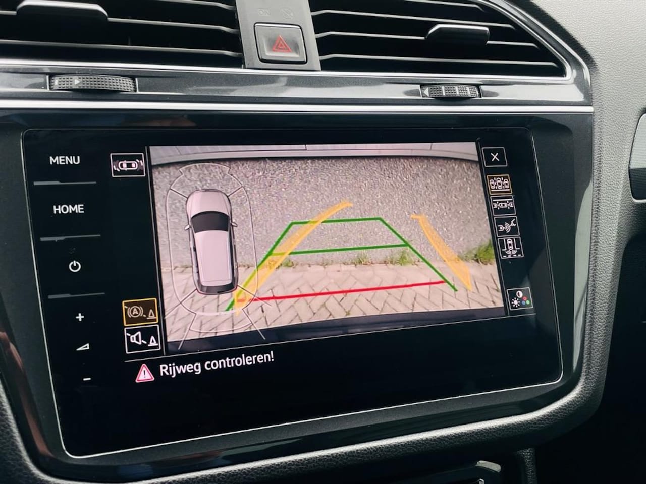 Volkswagen Tiguan - 2.0 TSI 4Motion Highline | 3 x R-line | Pano | Carplay / Android Auto | Dynaudio | HUD | 2