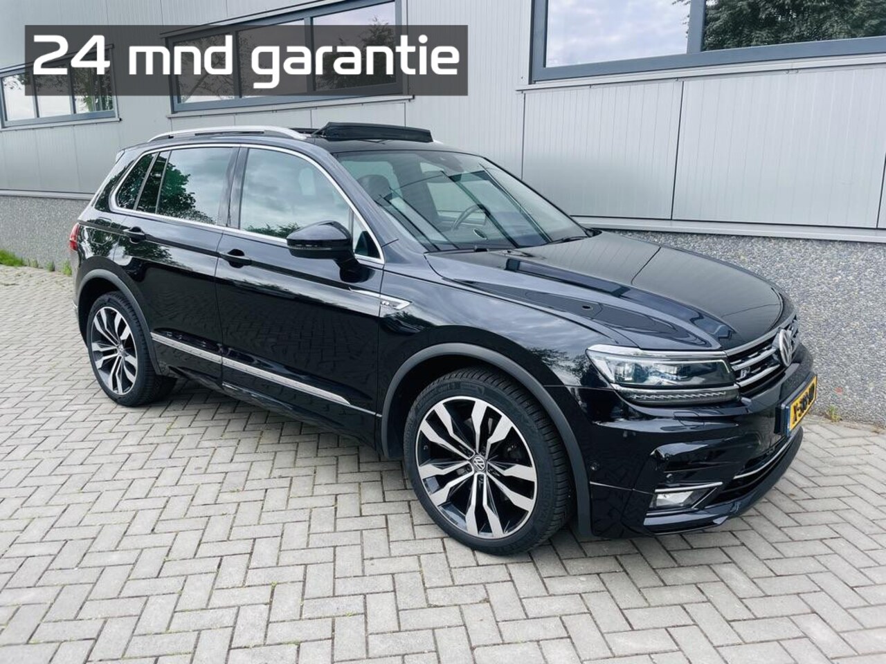 Volkswagen Tiguan - 2.0 TSI 4Motion Highline | 3 x R-line | Pano | Carplay / Android Auto | Dynaudio | HUD | 2