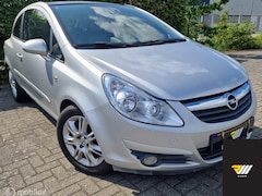 Opel Corsa - 1.4-16V Cosmo