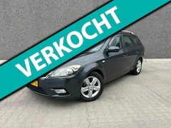 Kia Cee'd Sporty Wagon - 1.4 CVVT Navigator Plus Pack | TREKHAAK | NAVI | AUX/USB | BLUETOOTH | CC | APK T/M 15-6-2