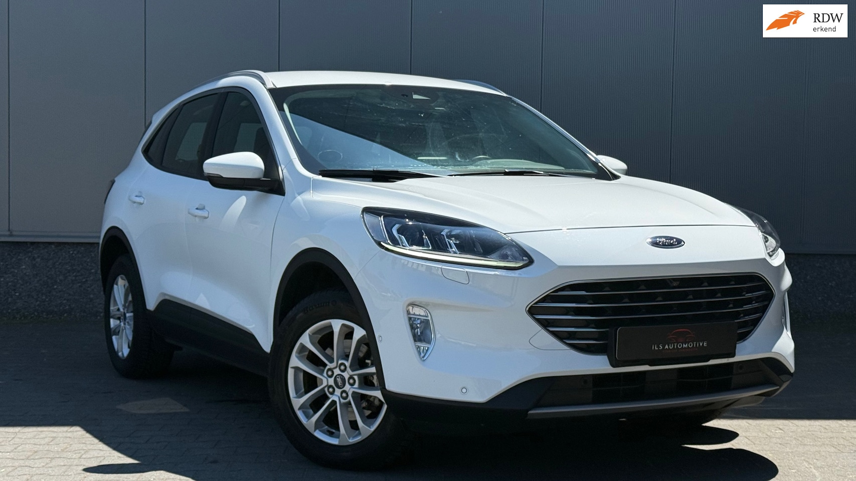 Ford Kuga - PHEV Titanium 225PK | ACC | Camera | Full Option - AutoWereld.nl