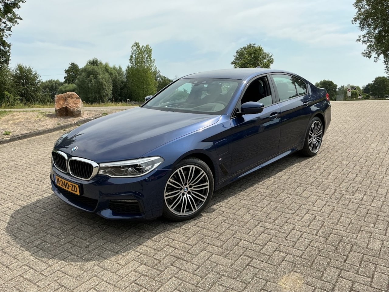 BMW 5-serie - 530E IPERF HIGH EXECUTIVE M-SPORT - AutoWereld.nl