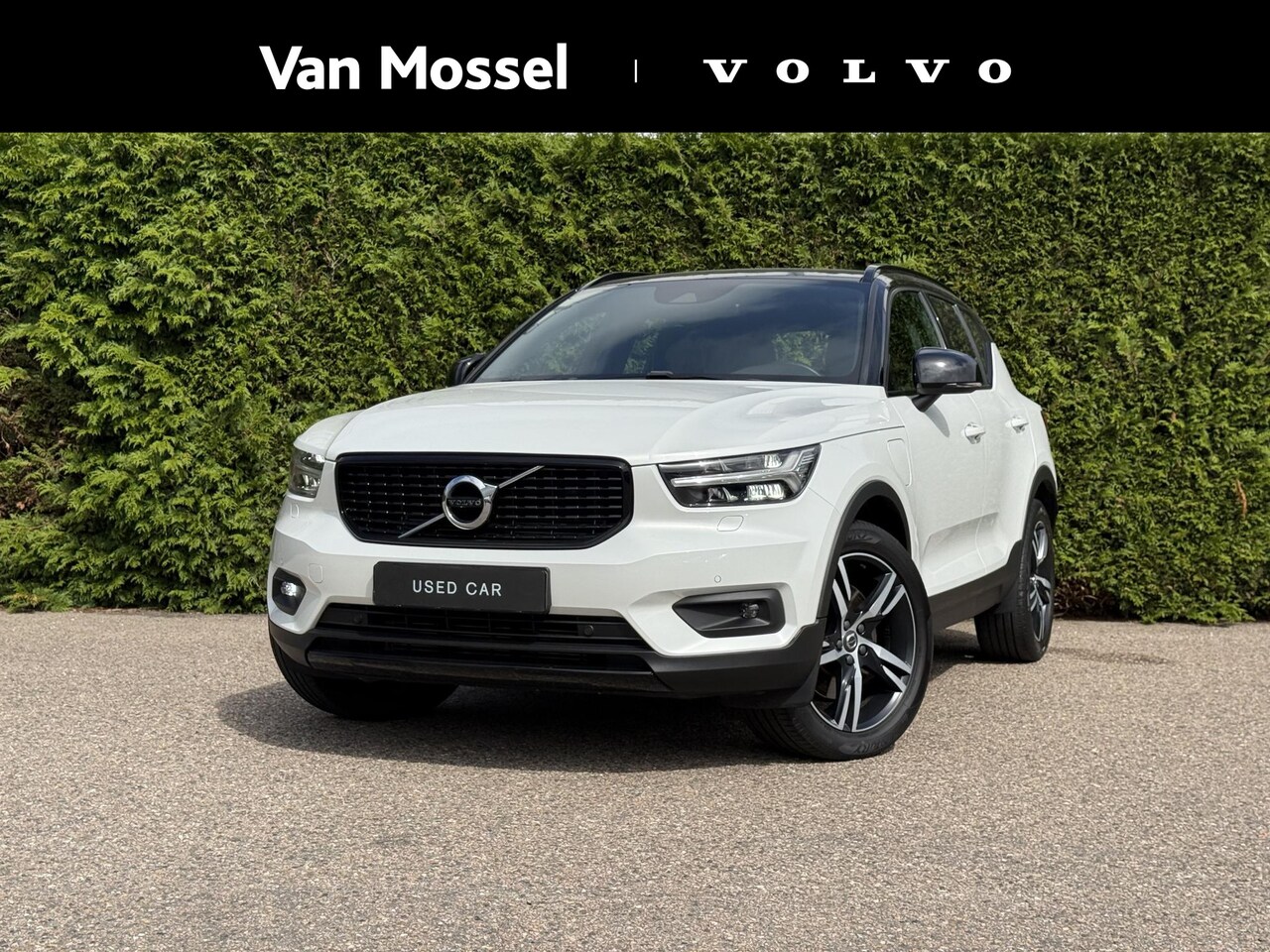 Volvo XC40 - T5 Recharge R-Design | Blis | Trekhaak | AppleCarplay | Google | Bluetooth | Keyless | - AutoWereld.nl