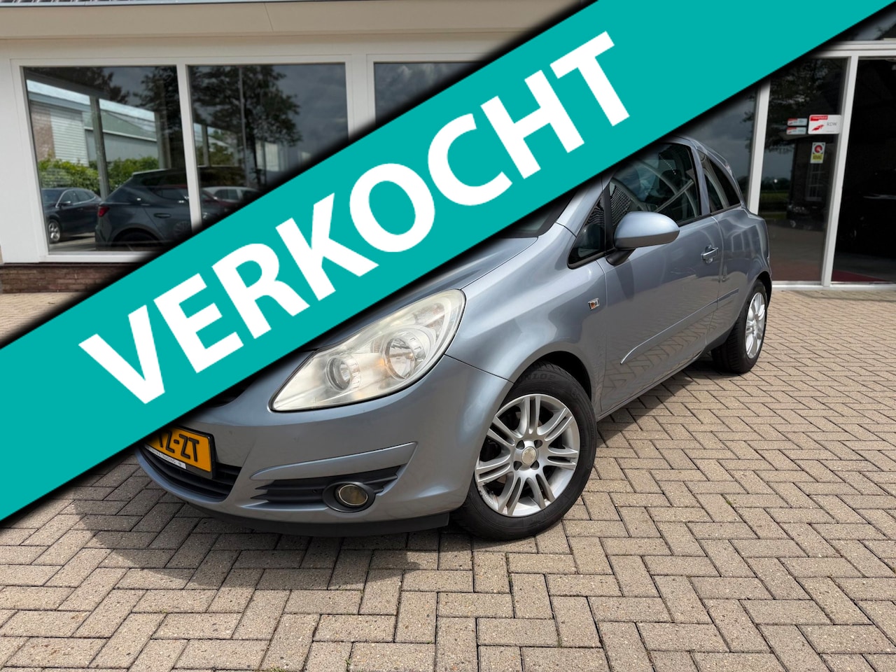 Opel Corsa - /1.2 Enjoy/ Airco/ NAP/ Grote beurt gehad/ Nieuw APK - AutoWereld.nl