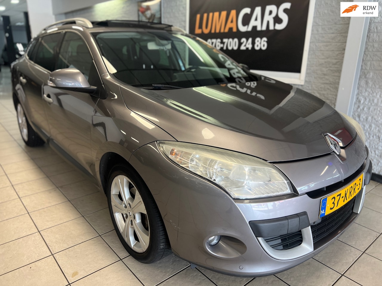 Renault Mégane Estate - 2.0 Dynamique | pano | Navi | Cruise | - AutoWereld.nl