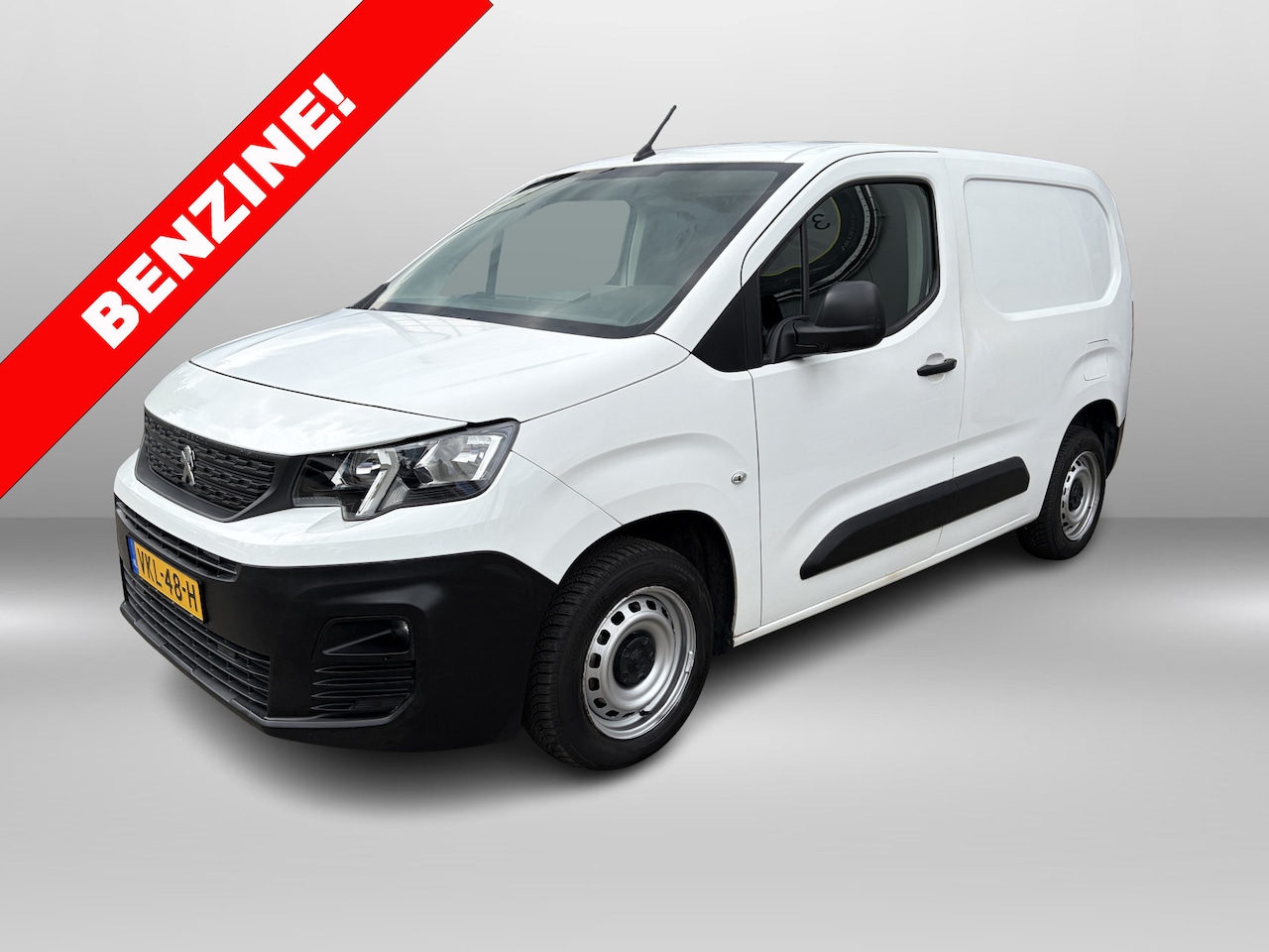 Peugeot Partner - 1.2 Premium Benzine! * Apple\Android * Cruise * Airco - AutoWereld.nl