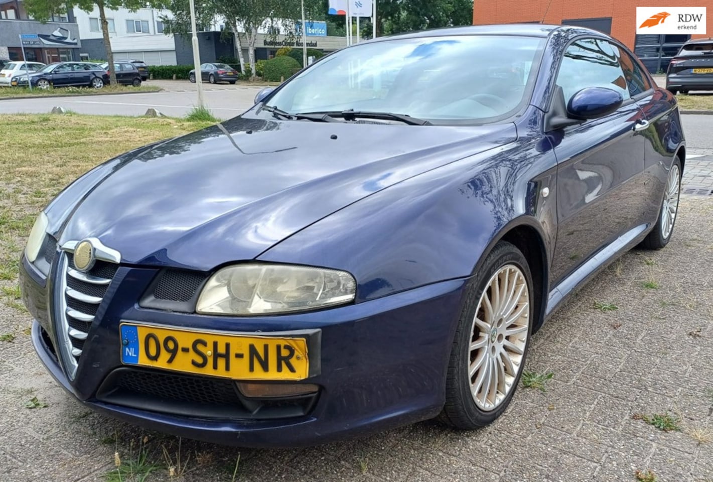 Alfa Romeo GT - 2.0 JTS Distinctive Selespeed 2.0 JTS Distinctive Selespeed - AutoWereld.nl