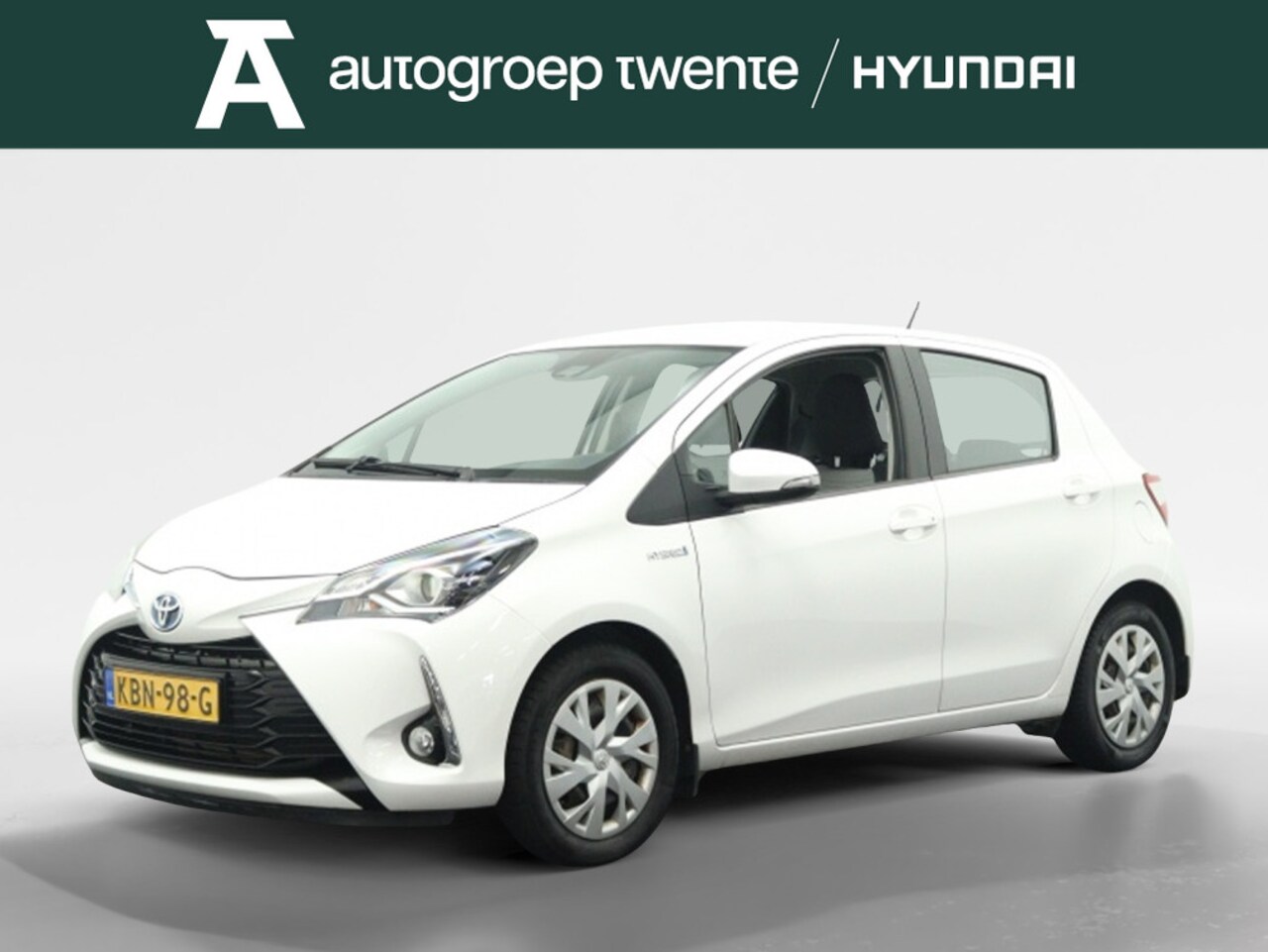 Toyota Yaris - 1.5 Hybrid Active | Navigatie | Camera | Cruise control - AutoWereld.nl