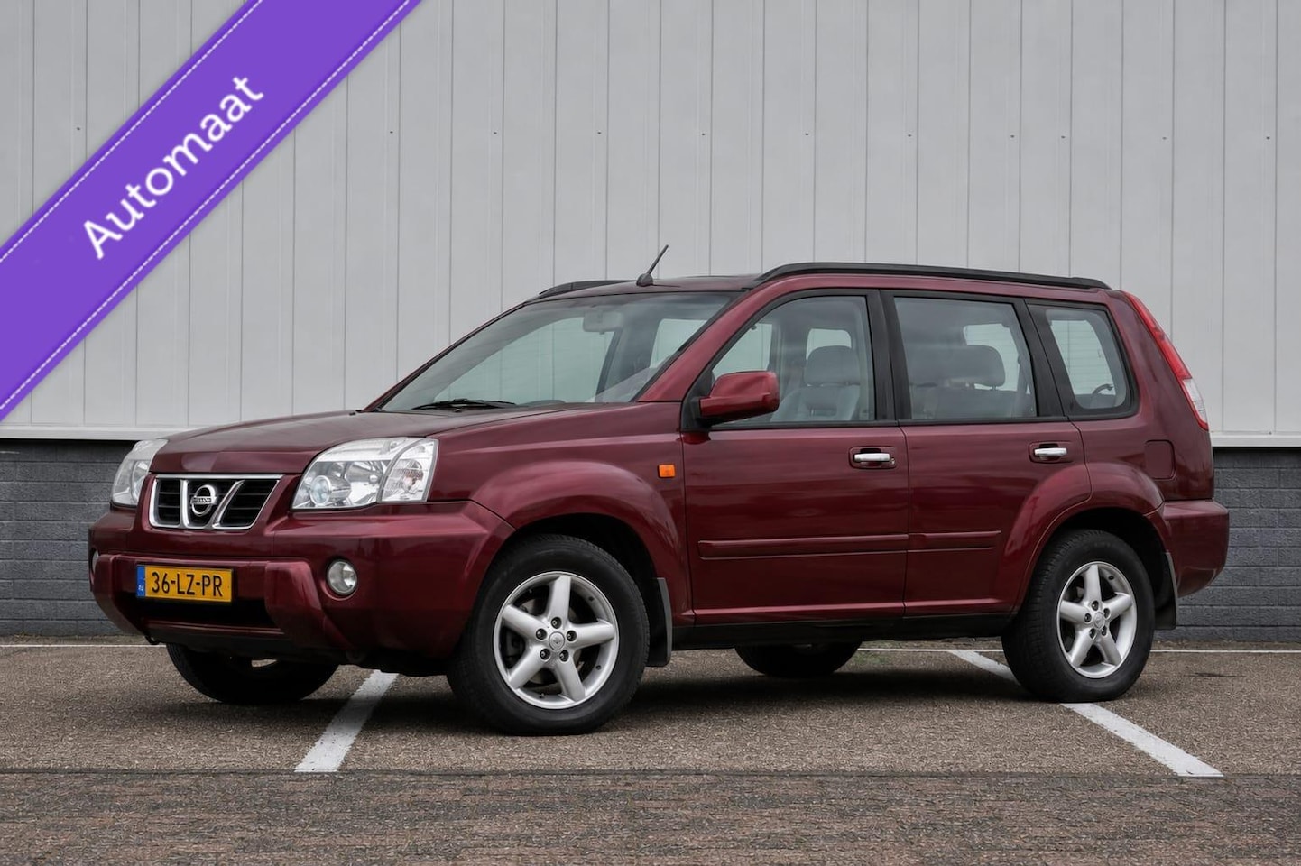 Nissan X-Trail - 2.5 4x4 Luxury/Airco/165PK/NAP/Trekhaak/Xenon - AutoWereld.nl