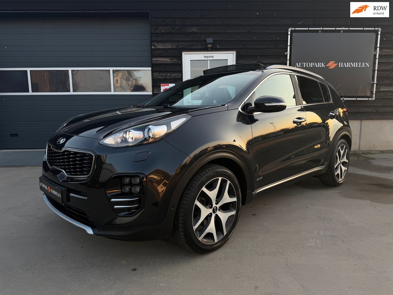 Kia Sportage - 1.6 T-GDI 4WD GT-Line Pano Leder Trekhaak - AutoWereld.nl