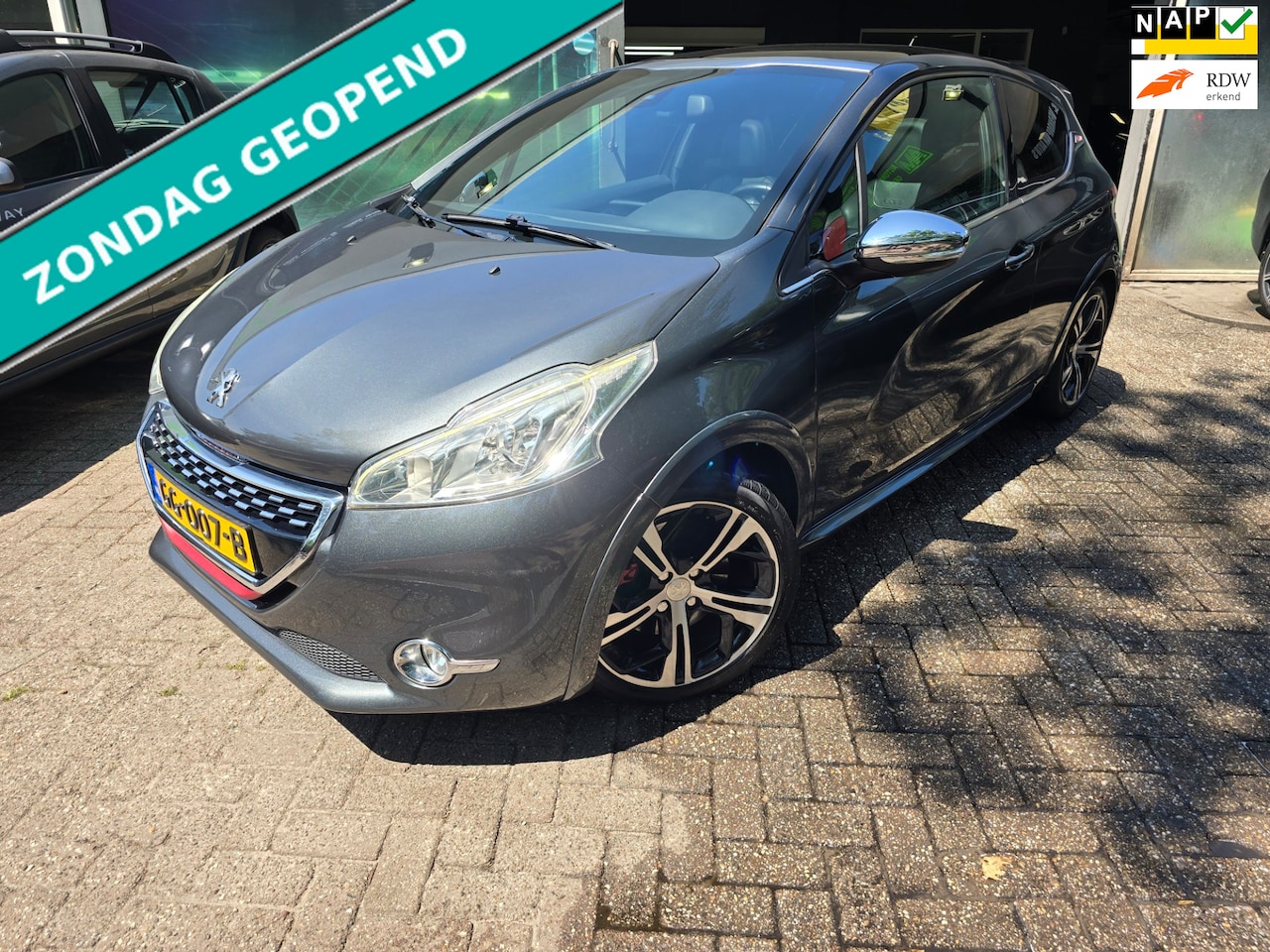 Peugeot 208 - 1.6 THP GTi | 2E EIGENAAR | 12MND GARANTIE | PANO | LMV | CRUISE | - AutoWereld.nl
