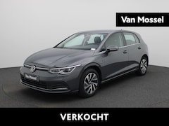 Volkswagen Golf - 1.4 eHybrid Style | Trekhaak | Parkeersensoren | Navigatie | Airco |