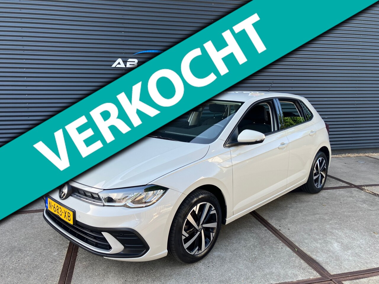Volkswagen Polo - 1.0 TSI Life PDC / CARPLAY ASCOT GREY - AutoWereld.nl