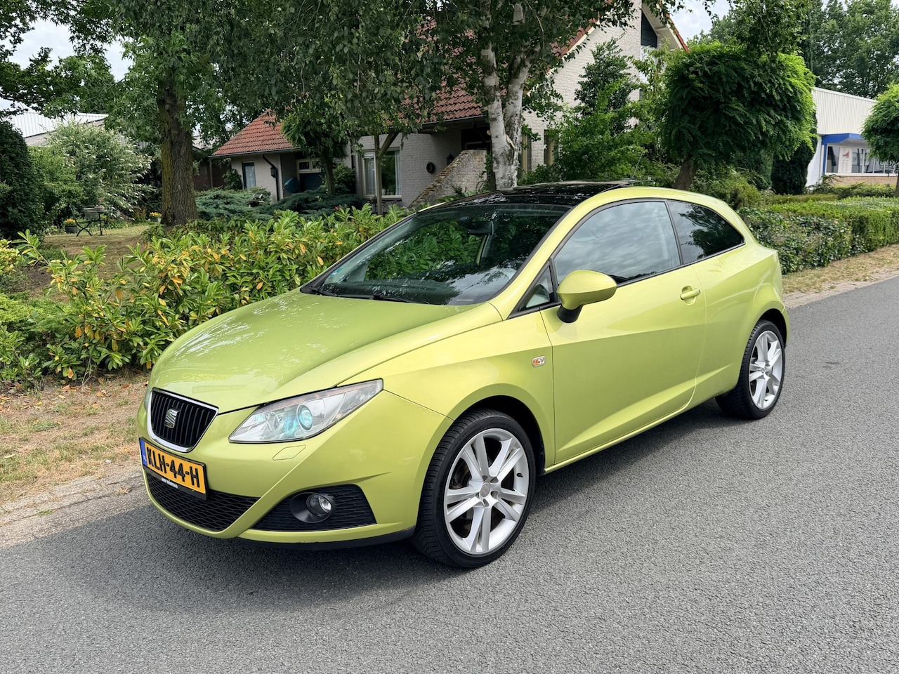 SEAT Ibiza - 1.4 Sport 86PK Pano•Xenon - AutoWereld.nl