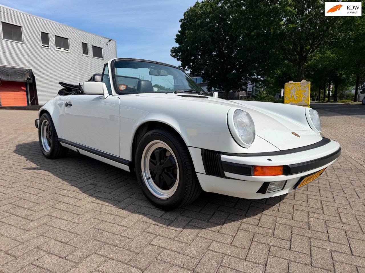 Porsche 911 Cabrio - 3.2 Carrera G50 1987 japan import, 88.122 km , mooie echte auto, deel restauratie , gerevi - AutoWereld.nl