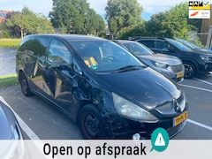 Mitsubishi Grandis - 2.4-16V Intense AUTOMAAT EXPORT ?