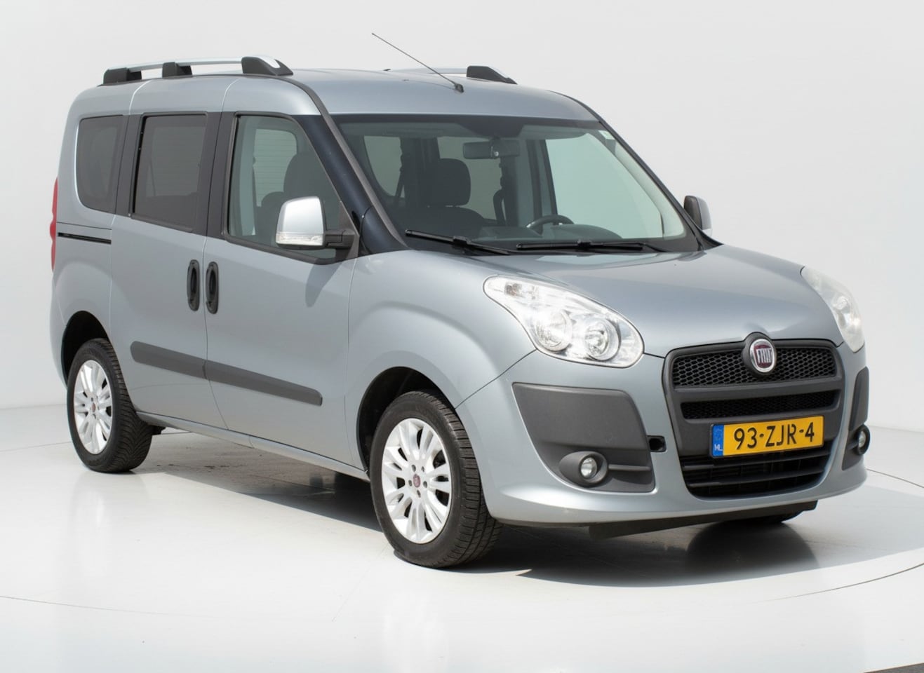 Fiat Doblò - 1.4 T-Jet Emotion|Cruise|Clima|Trekhaak|Schermpje - AutoWereld.nl