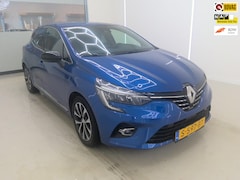 Renault Clio - 1.0 TCe 90 Techno+Led+Leder+Navigatie+ecc+Parkeer-Hulp = 29-DECEMBER 2022 INCL BTW