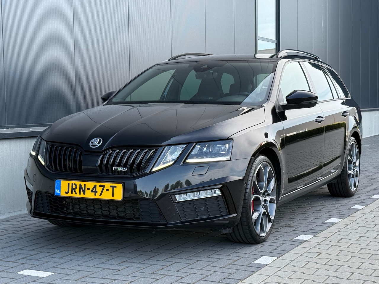 Skoda Octavia Combi - 2.0 TSI RS 245 Business Standkachel Camera VOL - AutoWereld.nl