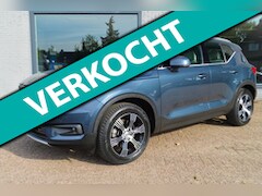 Volvo XC40 - 2.0 T4 Inscription | Wegklapbare trekhaak | Denim Blue + Beige leder | Stoelverwarming