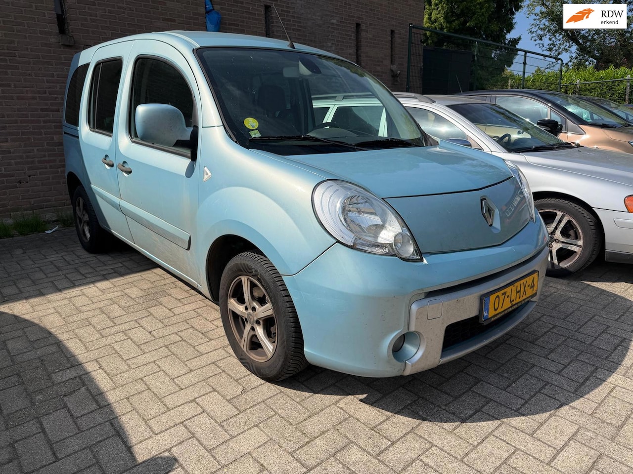 Renault Kangoo Family - 1.5 dCi Privilège EXPORTPRIJS - AutoWereld.nl
