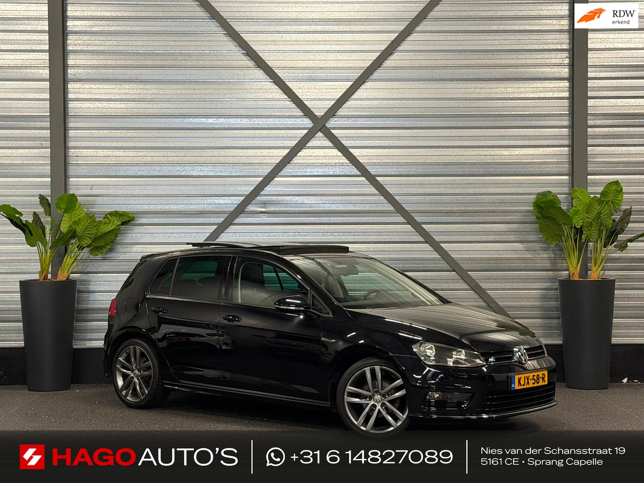 Volkswagen Golf - 1.2 TSI Lounge BlueMotion Tech R-Line PANO/NAVI/CRUISE/CARPLAY/PDC/STUUR+STOELVERW/CLIMATE - AutoWereld.nl