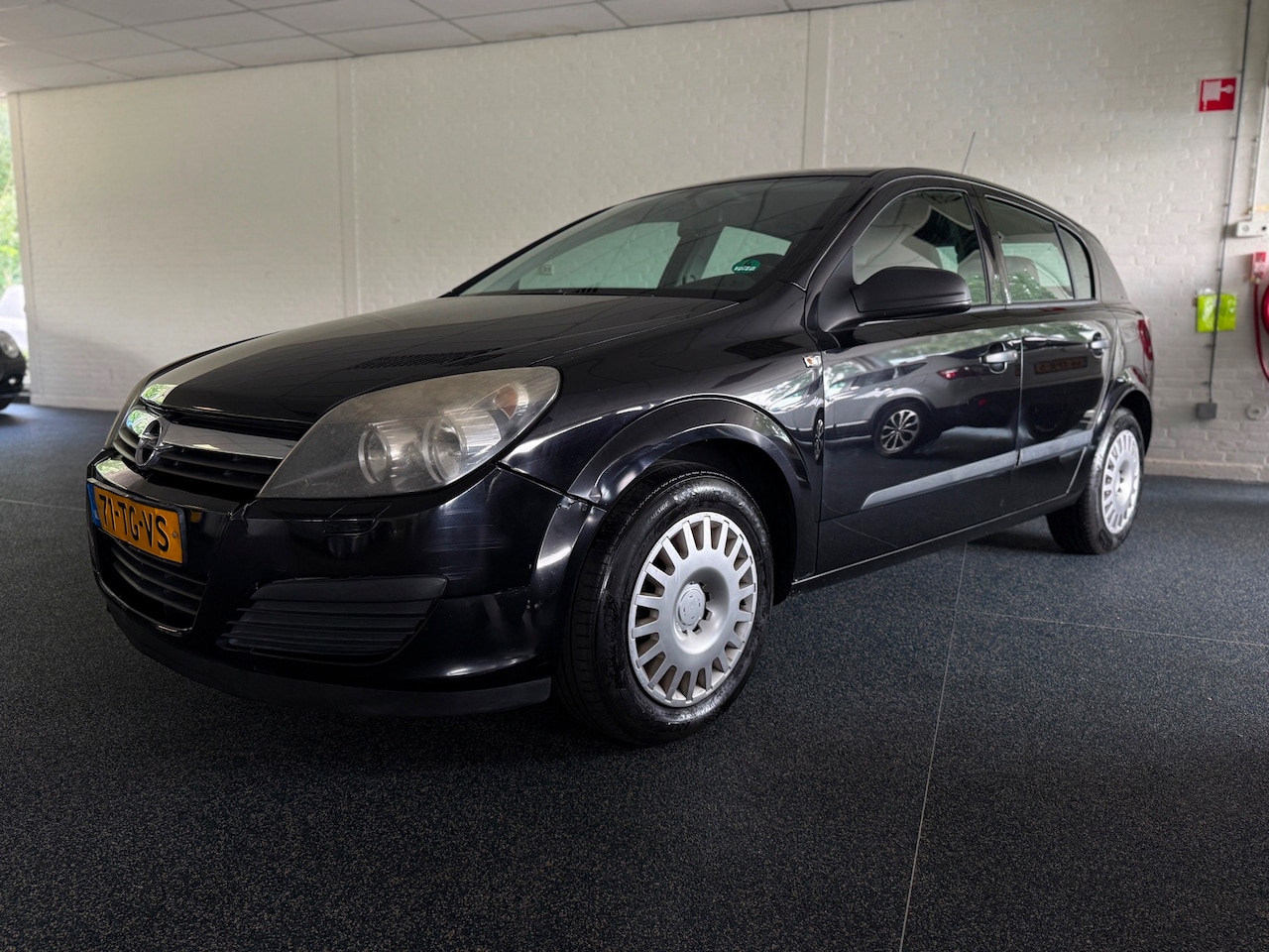 Opel Astra - 1.6 Essentia | Airco | Nieuw APK | Rijd goed - AutoWereld.nl