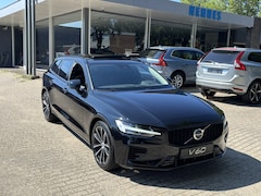 Volvo V60 - T6 Recharge AWD Plus Dark Pano 360 Keyless Pilot Assist