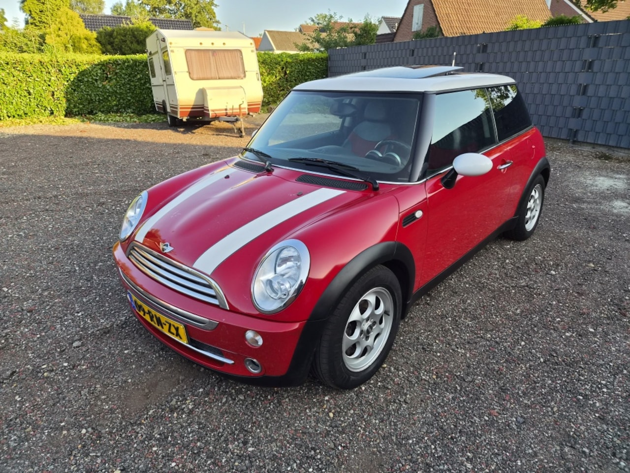 MINI 3-Deurs - 1.6 Cooper Chili Panoramadak - AutoWereld.nl