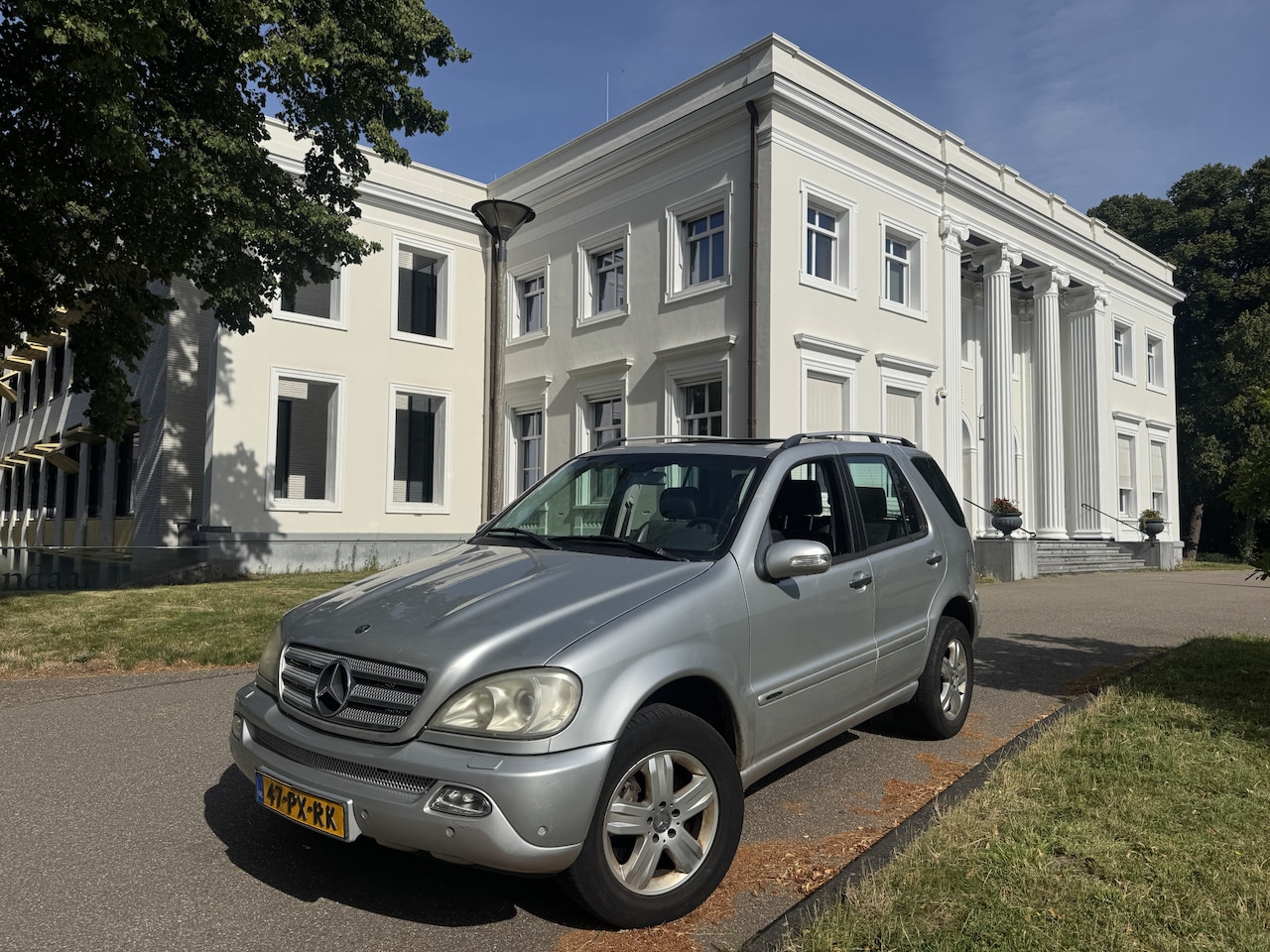 Mercedes-Benz M-klasse - 350 SCHUIFDAK, LEDEREN BEKLEDING - AutoWereld.nl