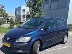 Volkswagen Golf Plus - 1.6 FSI Comfortline Business