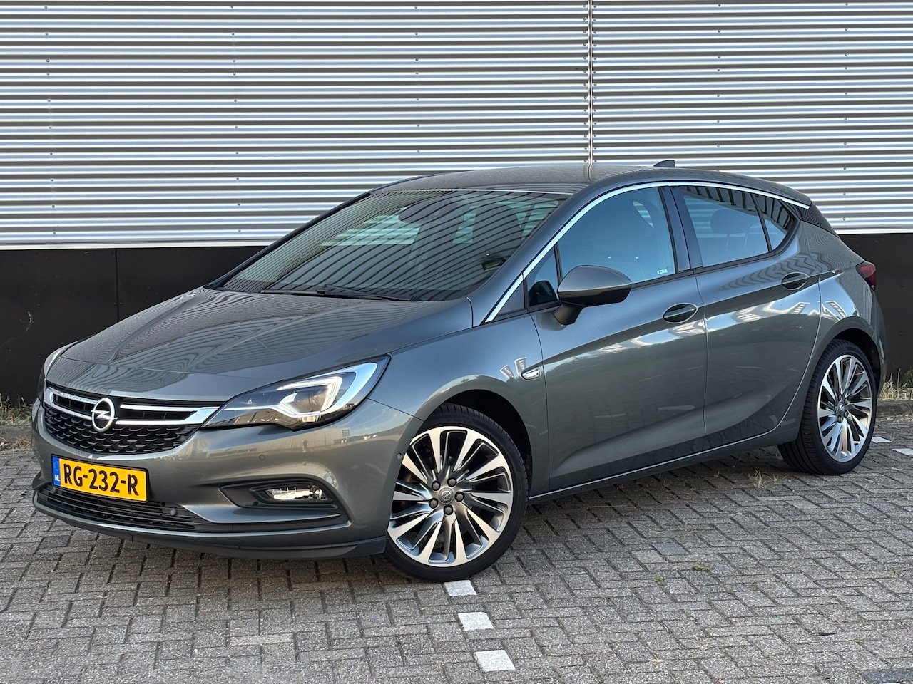 Opel Astra - 1.0 Innovation 54.148 KM | NAVI | TREKHAAK | 18 INCH | - AutoWereld.nl