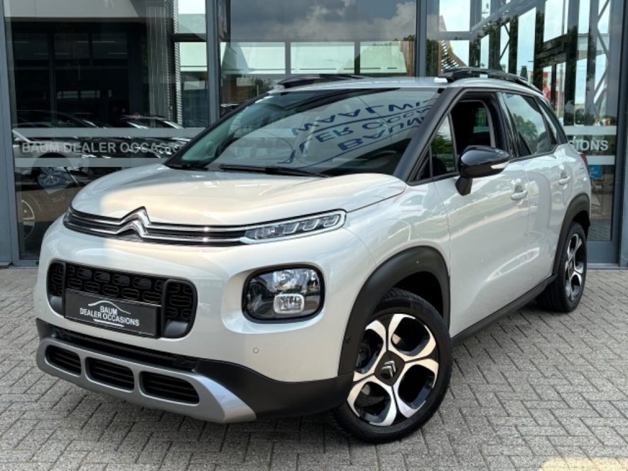 Citroën C3 Aircross - 1.2 PT SenS SHINE 110 PK CARPLAY AIRCO/ECC NAVI PDC, - AutoWereld.nl