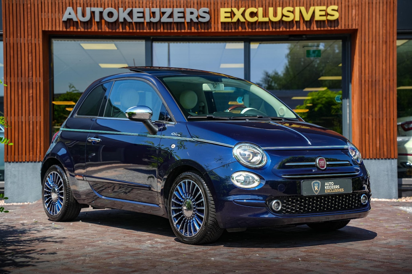 Fiat 500 - 0.9 TwinAir T Riva Schuifdak Leer Navigatie Cruise Control PDC - AutoWereld.nl