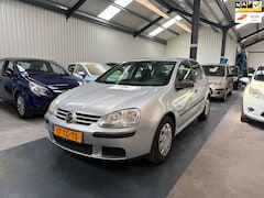 Volkswagen Golf - 1.6 FSI Trendline AUTOMAAT/AIRCO/NAP/APK