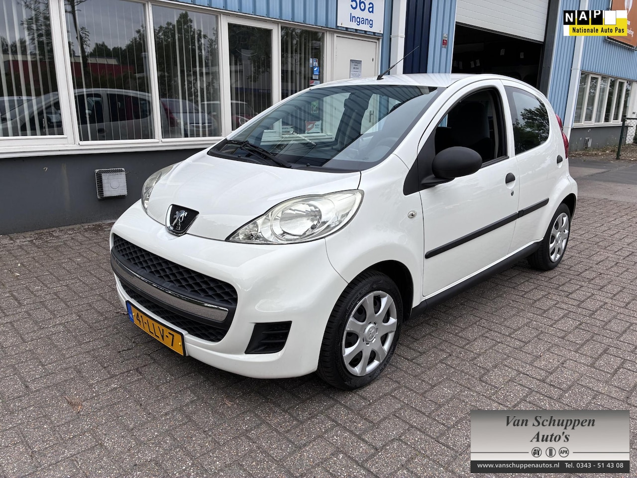 Peugeot 107 - 1.0-12V XR 1.0-12V XR - AutoWereld.nl