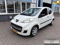 Peugeot 107 - 1.0-12V XR