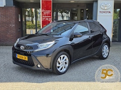 Toyota Aygo X - 1.0 VVT-i MT first AD-CRUISE APPLE/ANDROID DONKERE RAMEN LM-VELGEN DAB+ NL-AUTO