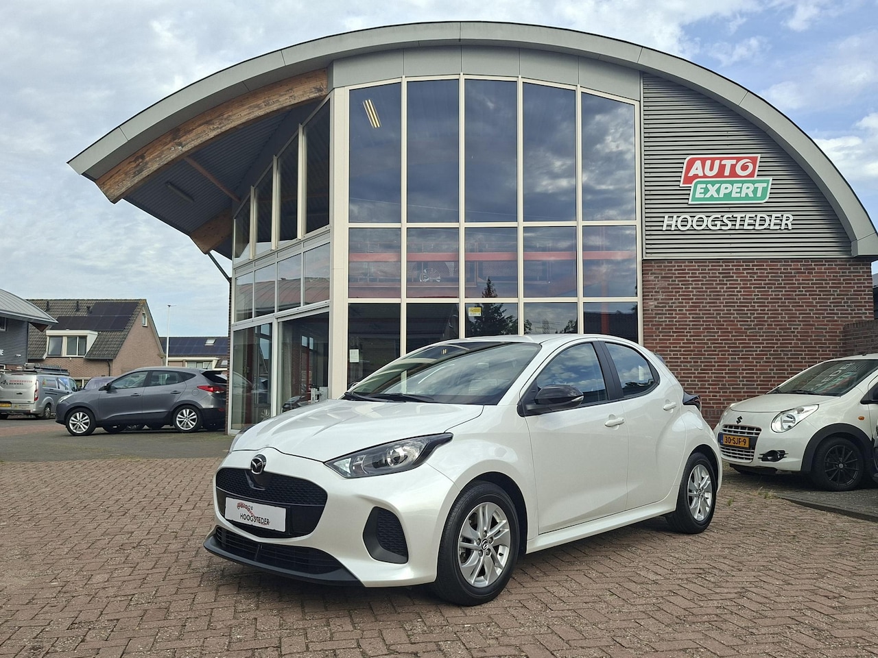 Mazda 2 Hybrid - 1.5 Centre-line|stoelverw.|ad.cruise|camera - AutoWereld.nl