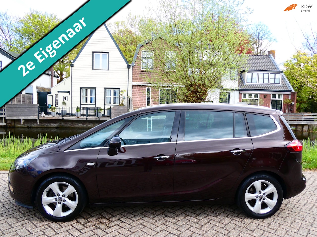 Opel Zafira Tourer - 1.4 Cosmo 7 Persoons 2e eig. Clima Navi Trekhaak 1250kg. - AutoWereld.nl
