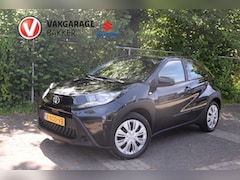 Toyota Aygo X - 1.0 VVT-i S-CVT Play | Automaat | 1e eigenaar | Dealer onderhouden |