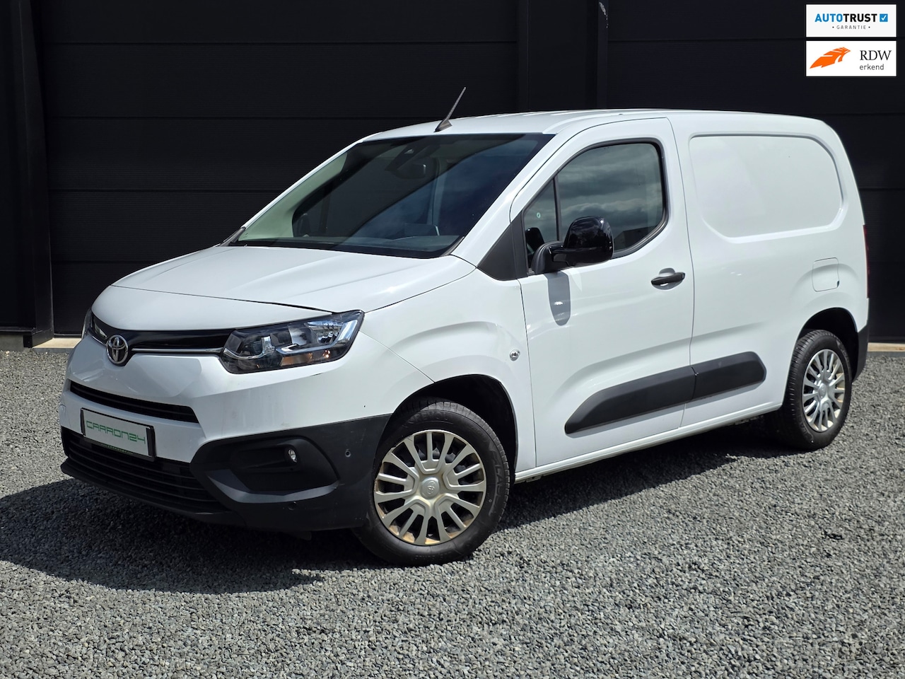 Toyota ProAce City - 1.5 D-4D Live | Navi | Airco | PDC | - AutoWereld.nl