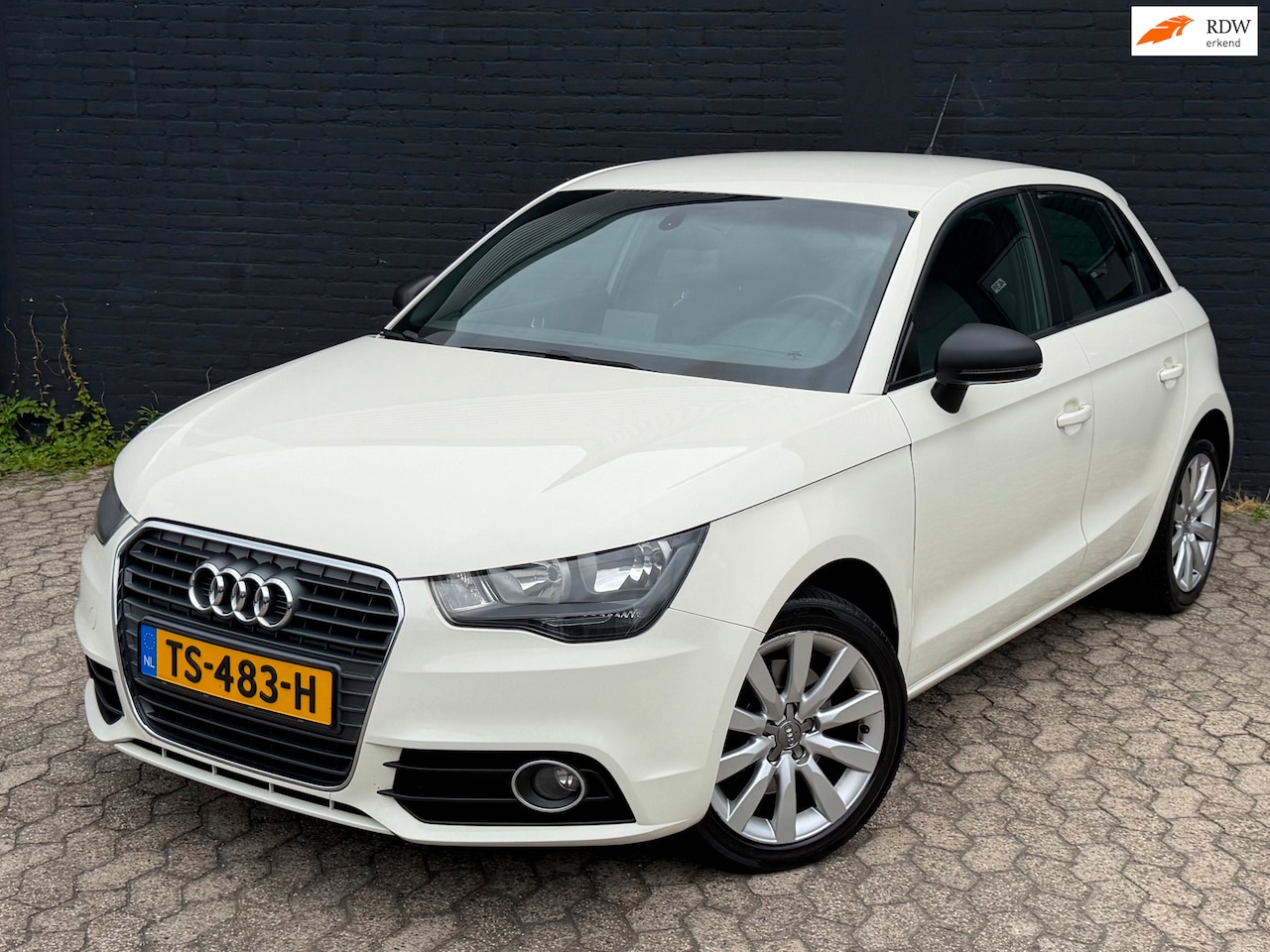 Audi A1 Sportback - 1.4 TFSI Ambition Pro Line| NAVI|AIRCO|LEER|STOELVERWARMING - AutoWereld.nl