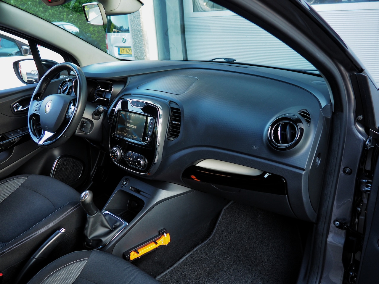 Renault Captur - 0.9 TCe Dynamique CLIMA CRUISE NAVI PDC TREKH.