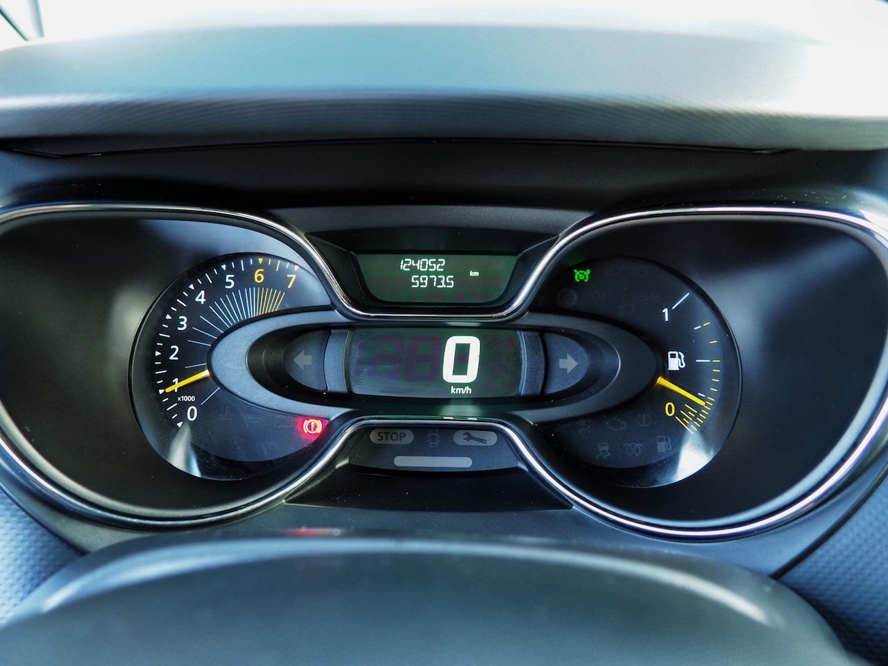 Renault Captur - 0.9 TCe Dynamique CLIMA CRUISE NAVI PDC TREKH.