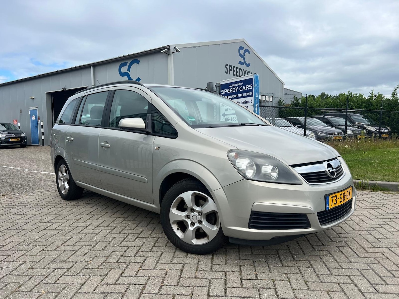 Opel Zafira - 1.8 Executive 7Persoons Cruise Airco Trekhaak - AutoWereld.nl