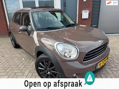 MINI Countryman - 1.6 One Chili / Pano / PDC / 17 inch / Stoelverwarming