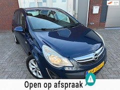 Opel Corsa - 1.4-16V Cosmo / Navi / Leder / Cruise / Airco / NAP
